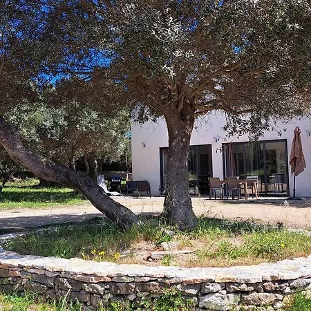 Maison Au Calme Idéalement Située Proche * Bonifacio (Corsica)