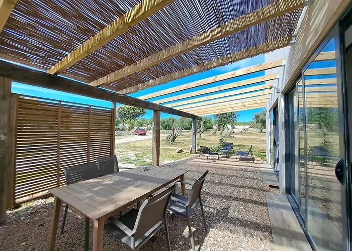 Maison Au Calme Idéalement Située Proche Bonifacio (Corsica)